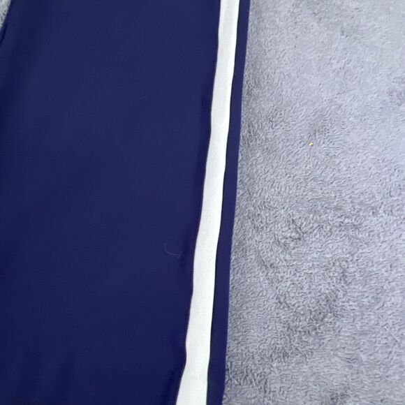 Chicos Weekends Ponte Knit Pull On Pants Size 6P Navy Blue Stretchy Tapered - Picture 4 of 10